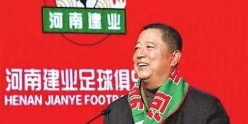 开云体育-胡葆森再次回应更名一事：集团在开紧急会研究此事