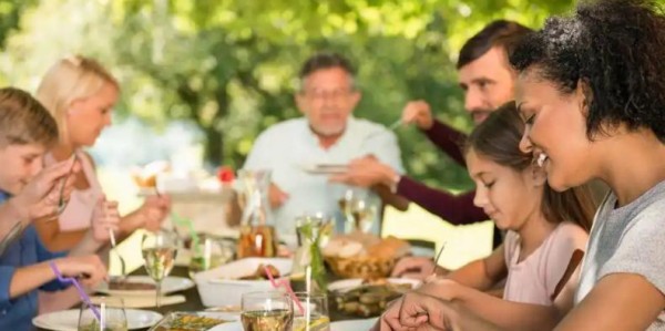 开云App-德国人日常三餐曝光！6个习惯让人不去医院，国人看完沉默了？