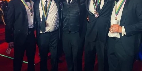 开云App-费尔蒂塔达成3亿交易！火箭五少合砍84分，乌度卡培养37岁老将|凯文·杜兰特|史密斯|WNBA|休斯顿|菲尼克斯太阳队_新浪体育_新浪新闻