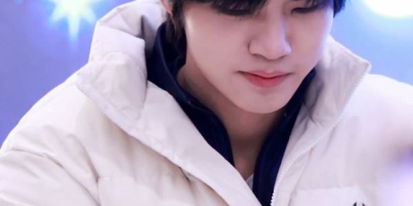 开云App-钎城昨日赛场碎片曝光，站姐愚人节团建引热议|钎城-周诣涛|线下活动_新浪体育_新浪新闻