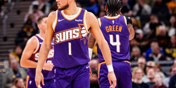 开云赛事-祖巴茨首秀8+6！太阳送步行者11连败 布克43+7+5总分超马里昂