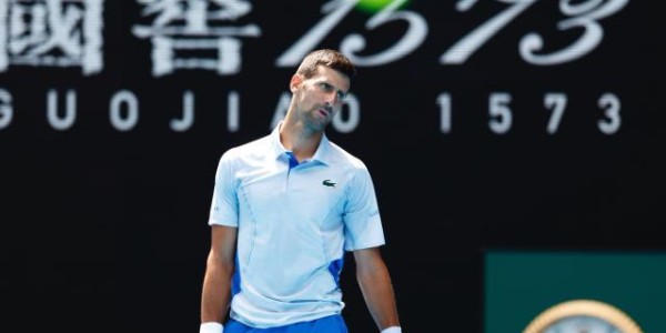 开云赛事-德约澳网传奇纪录惨遭终结 但他的时代远未结束